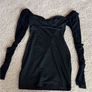 Black long sleeve dress